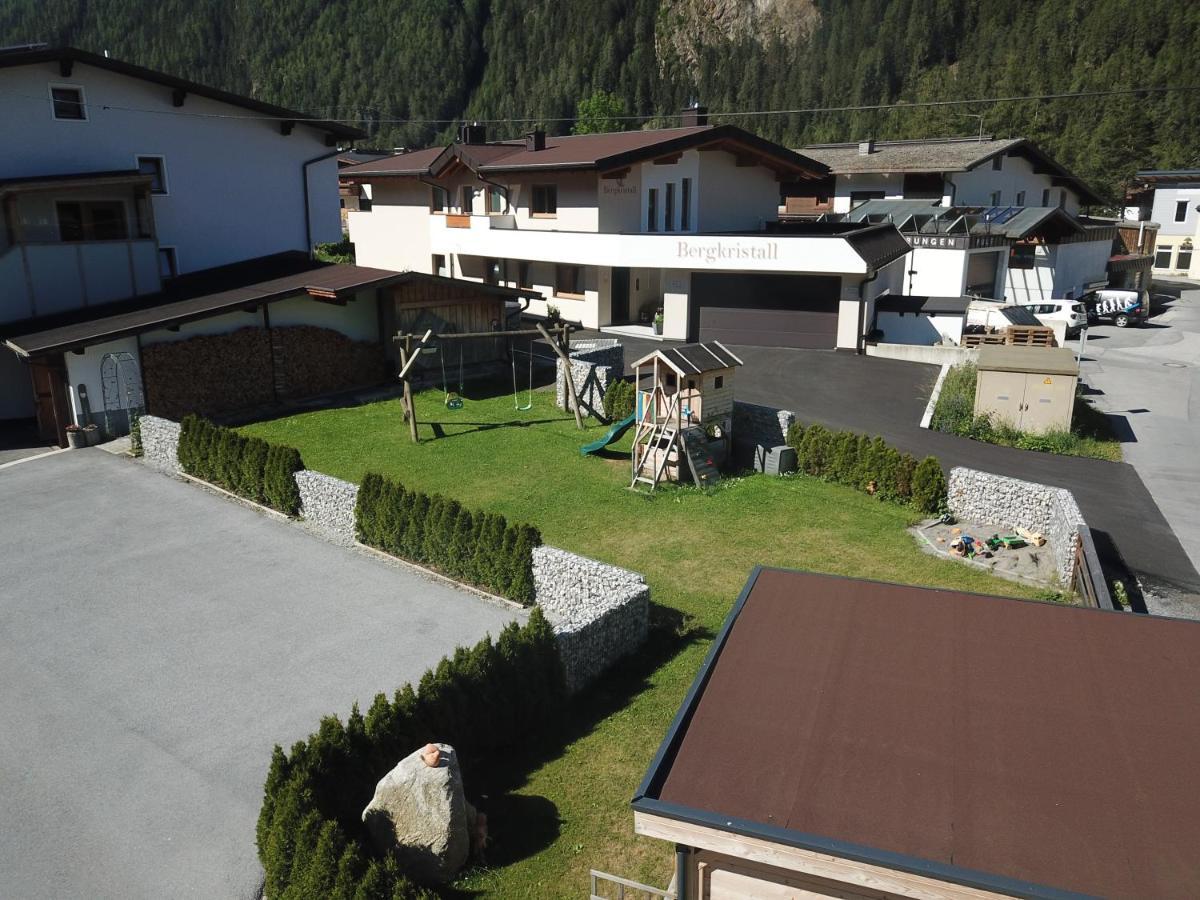 Appartement Bergkristall Umhausen Bagian luar foto